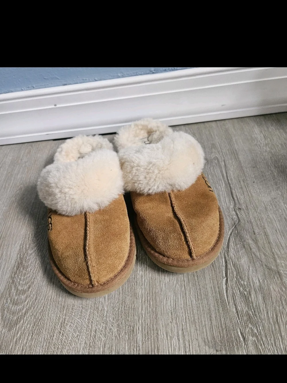 UGG Kids Cozy II Slipper Chestnut Suede Shearling Fur Mule 5236 Size 3 Kids US